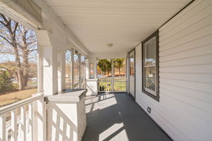 10706 Livingston Rd, Fort Washington, MD 20744, USA Photo 3
