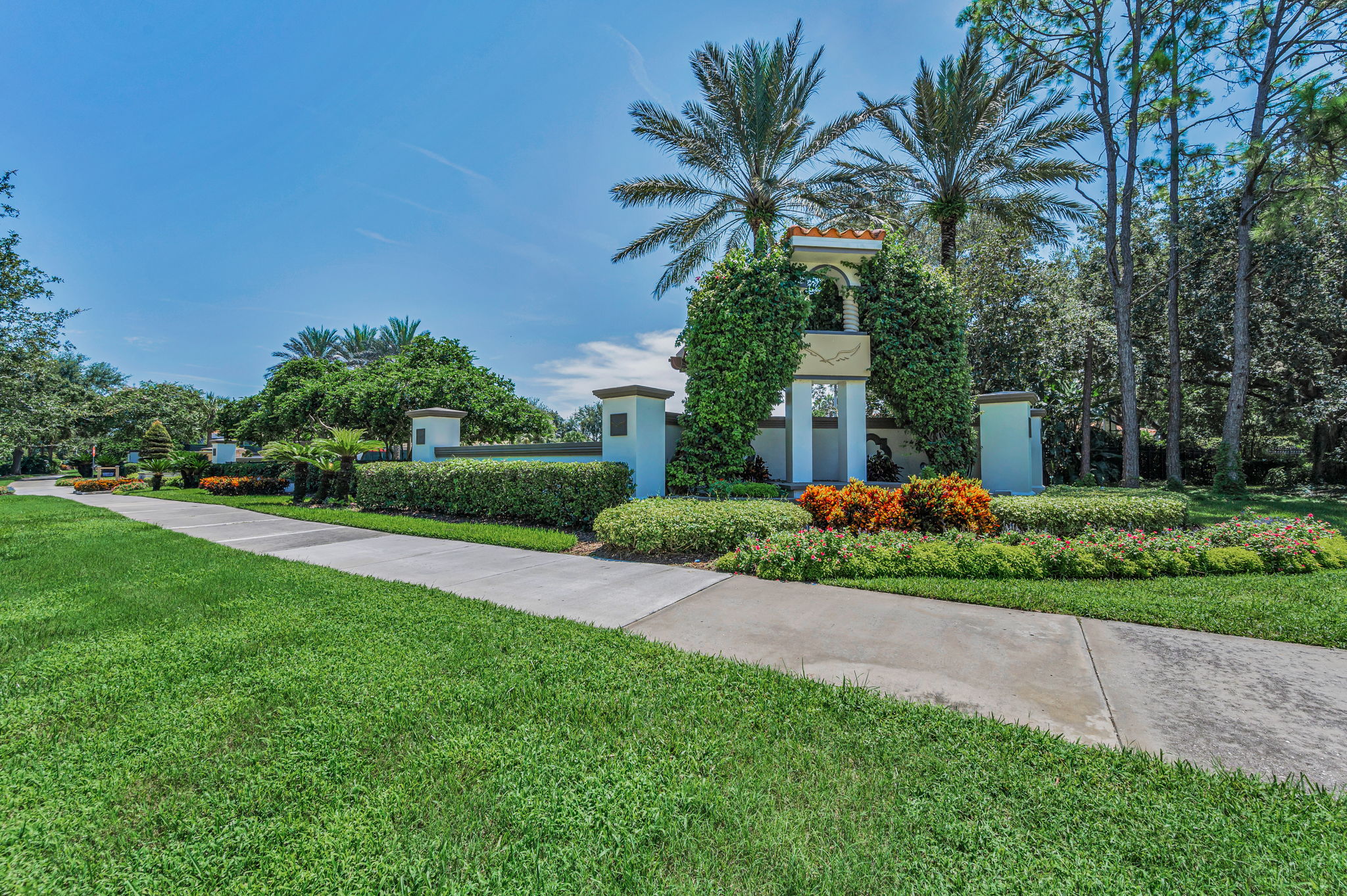 7a-Champions Clubhouse Entry