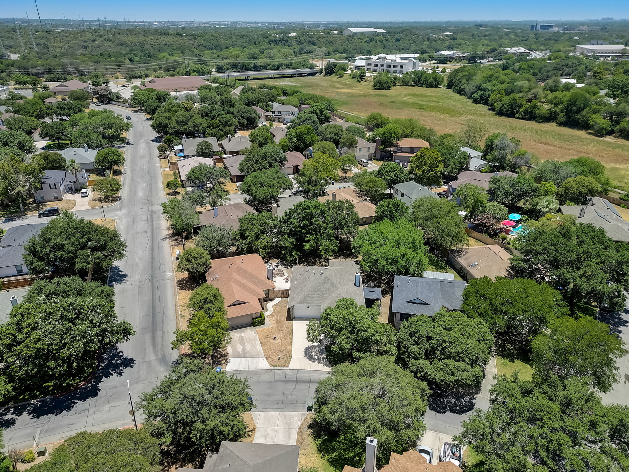 Lake Path Dr-046