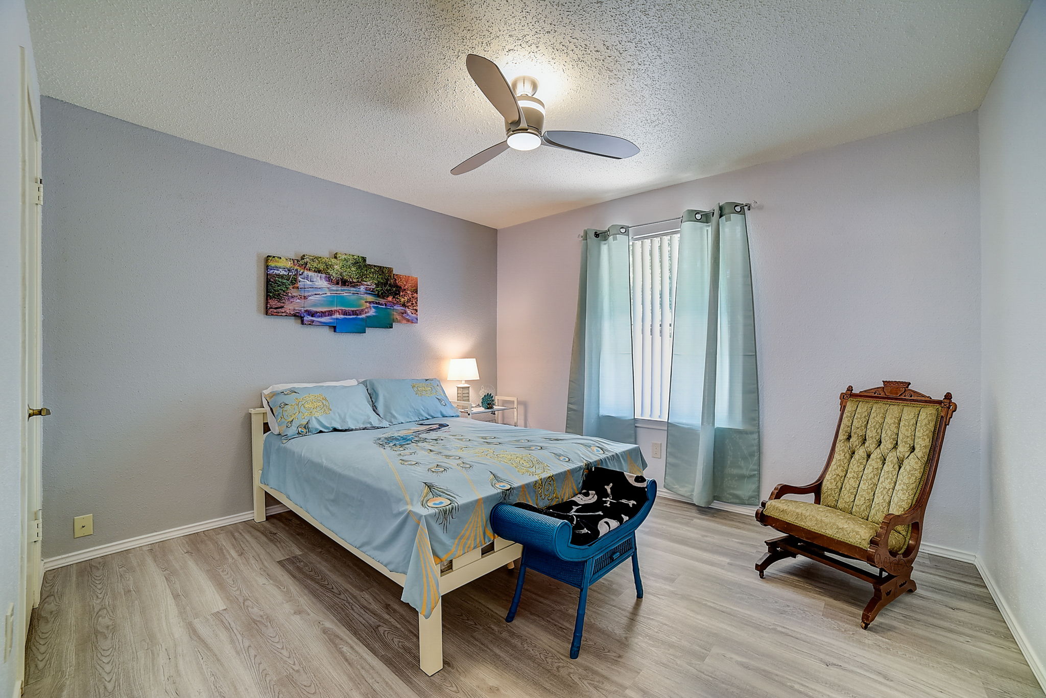 Lake Path Dr-030