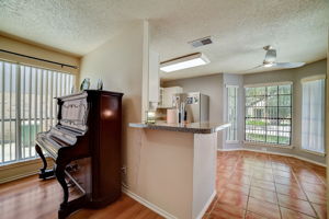 Lake Path Dr-013