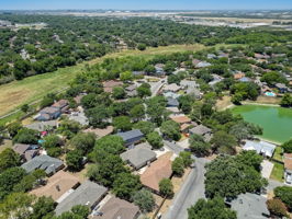 Lake Path Dr-050