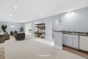 Lower Level Wet Bar