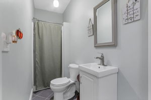  Photo 45