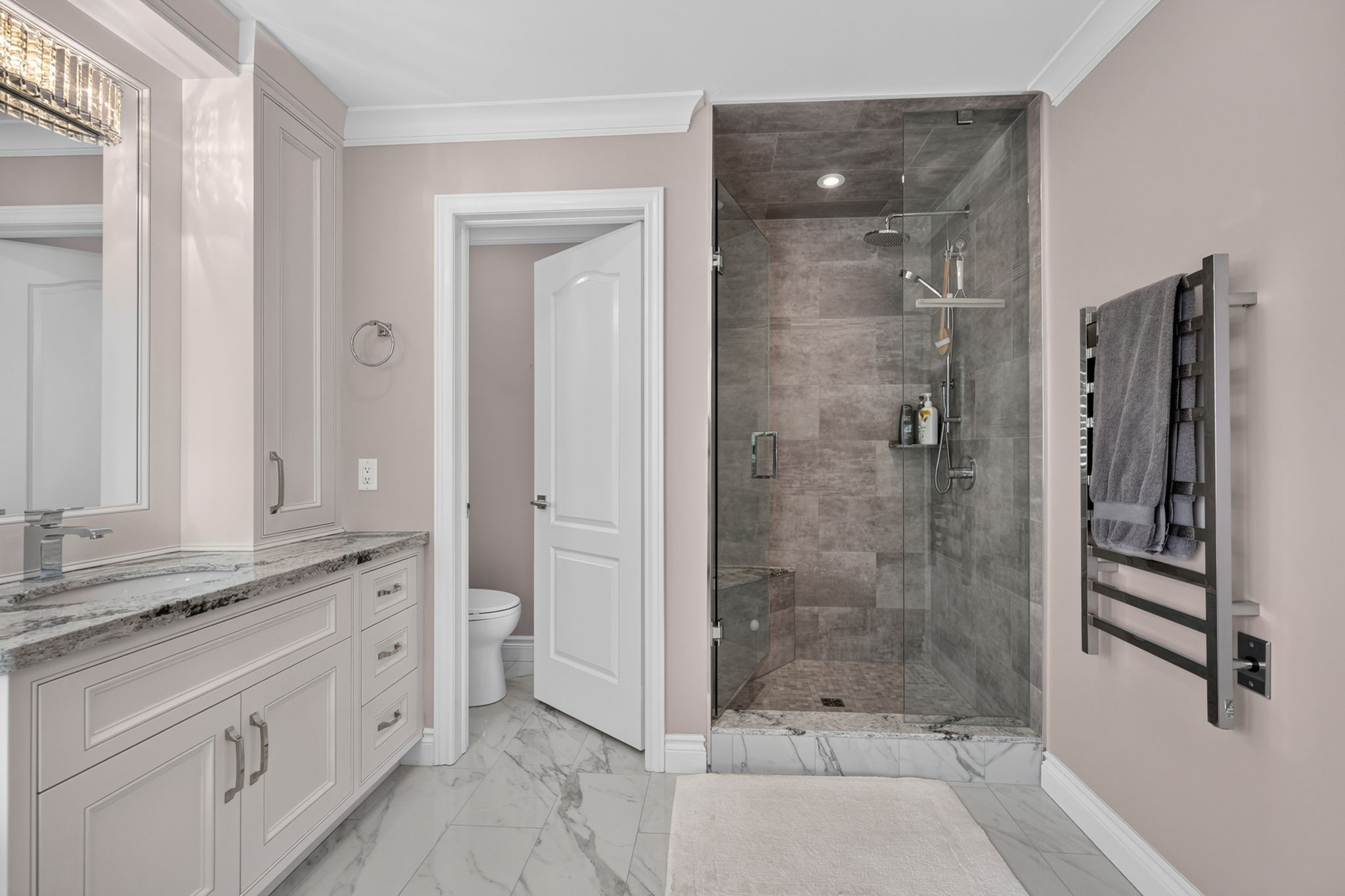  Photo 54