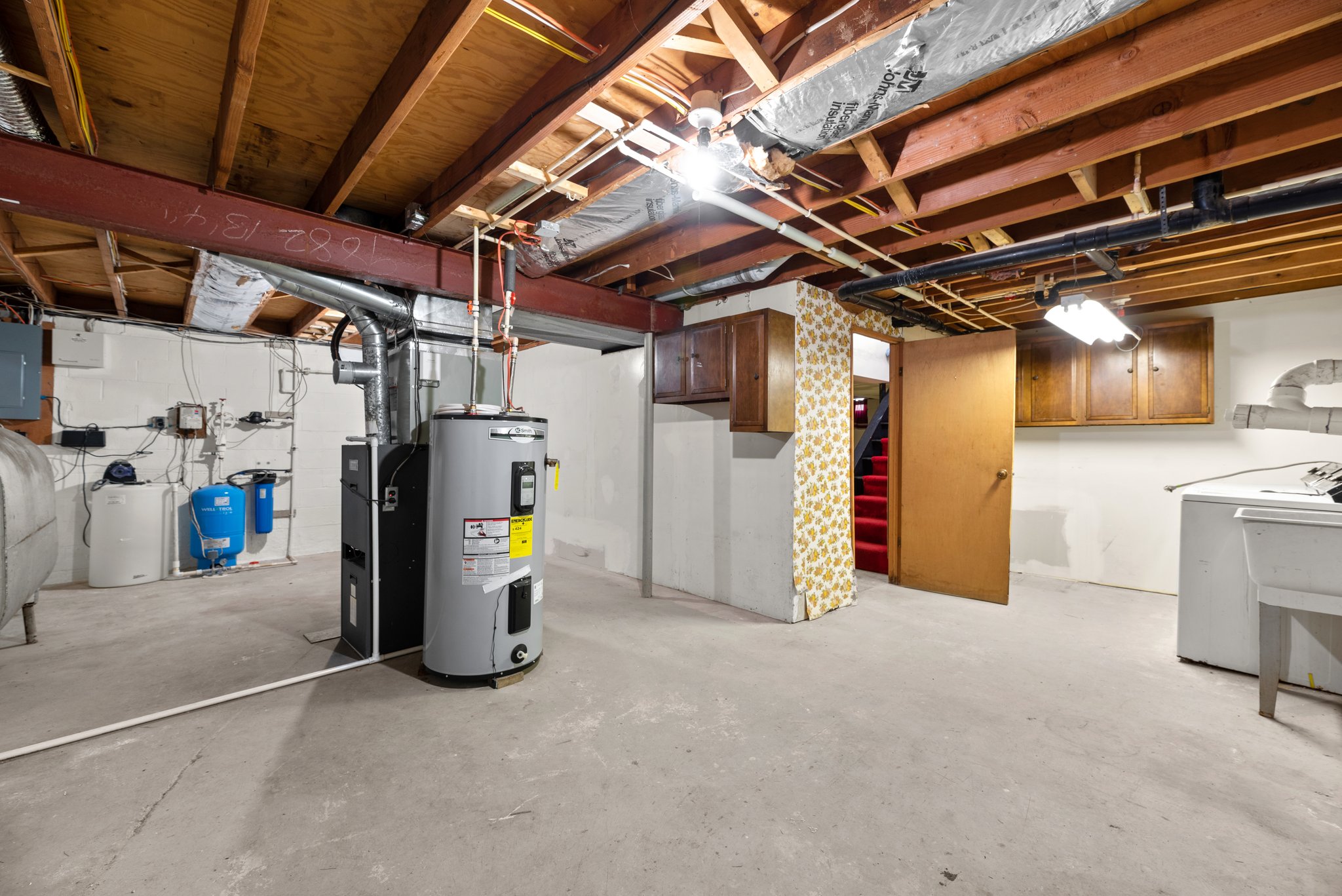 41. 1071 Omar Dr.jpg