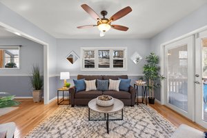 22. 1071 Omar Dr.jpg