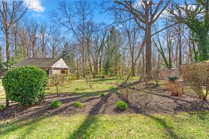 49. 1071 Omar Dr.jpg