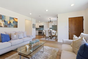 007_F8_1071 Sunnyside Dr