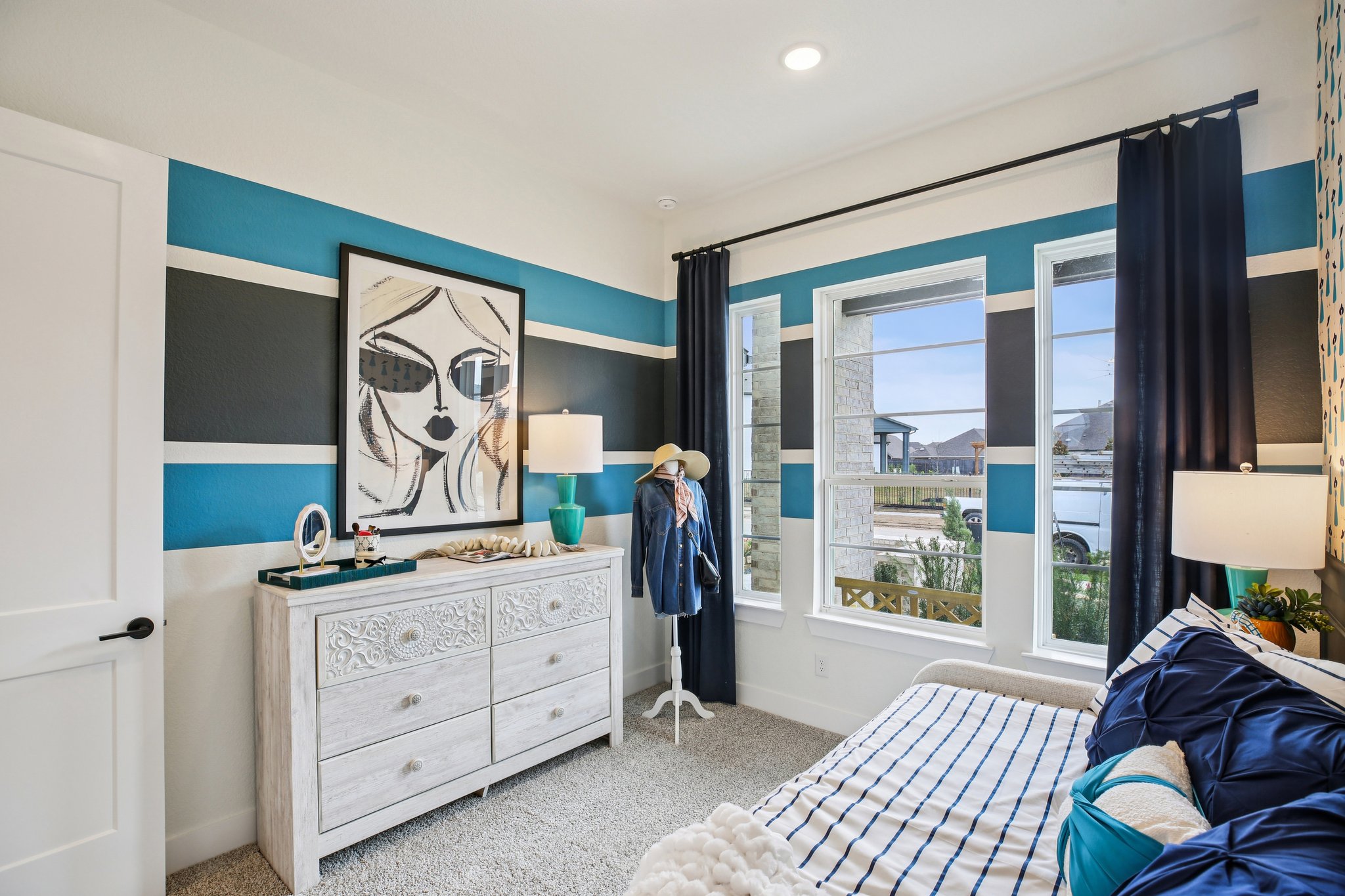 Linnaeus Ln-S0703-017.jpg