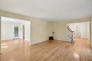 Oakenshaw Ct-021.jpg