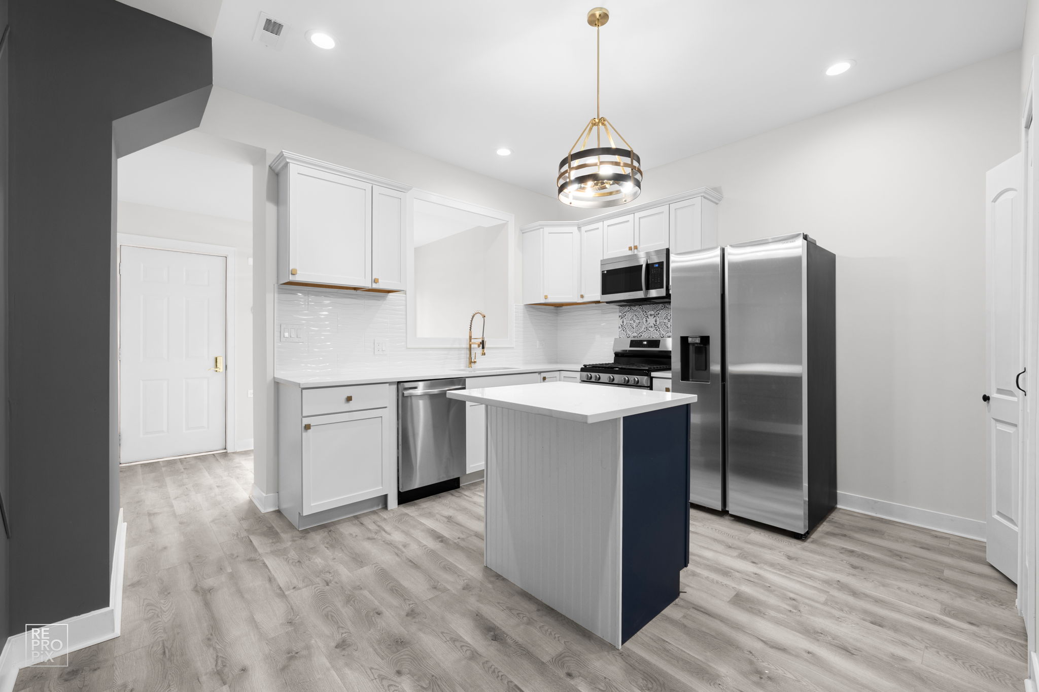 10719 S Cottage Grove Ave, Chicago, IL 60628_0005