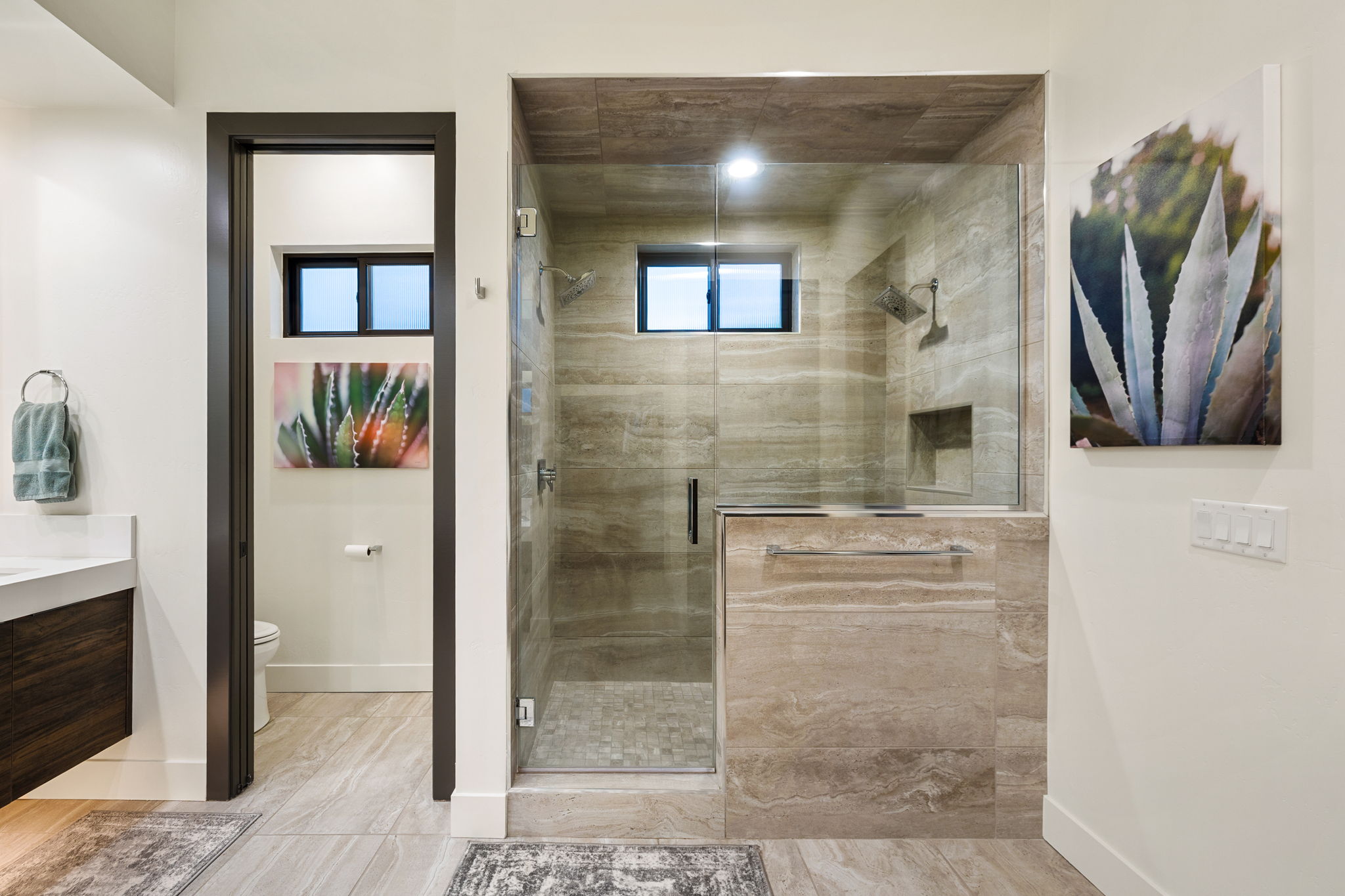 Primary Bathroom (2)