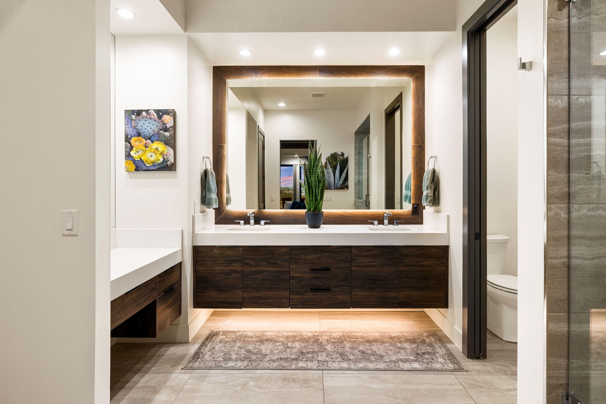 Primary Bathroom (5)