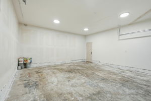 038_F8_1072 View Dr
