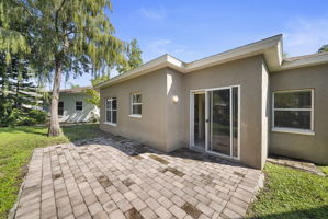  Photo 31