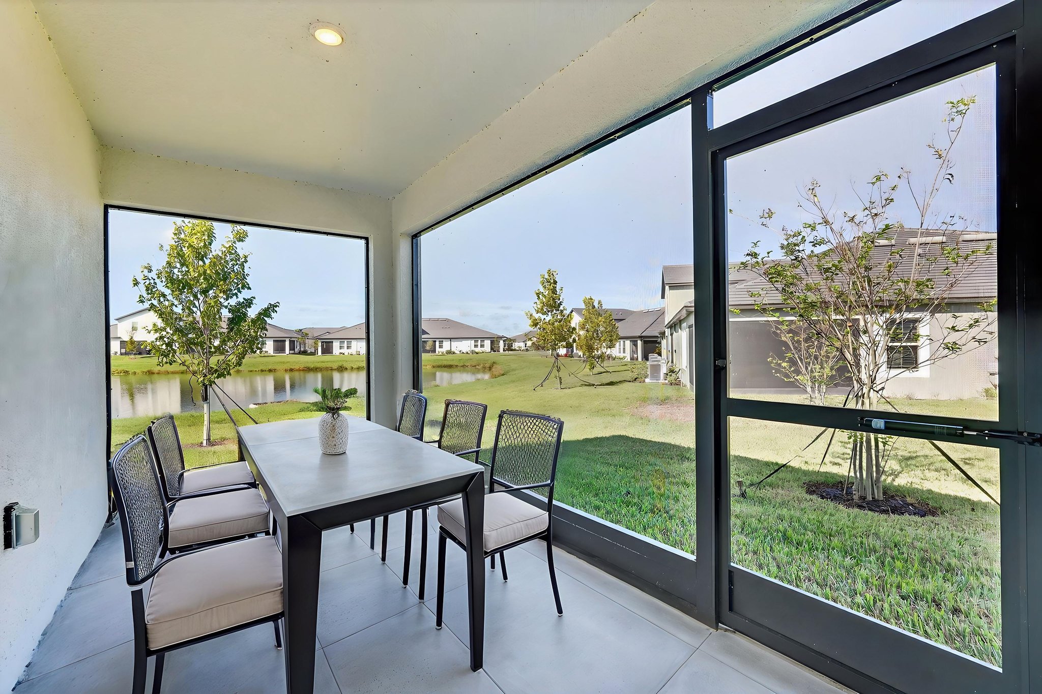 10721 Gable Dig Lp - 57 virtually staged.jpeg