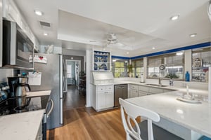 Footprint Ln-021.jpg