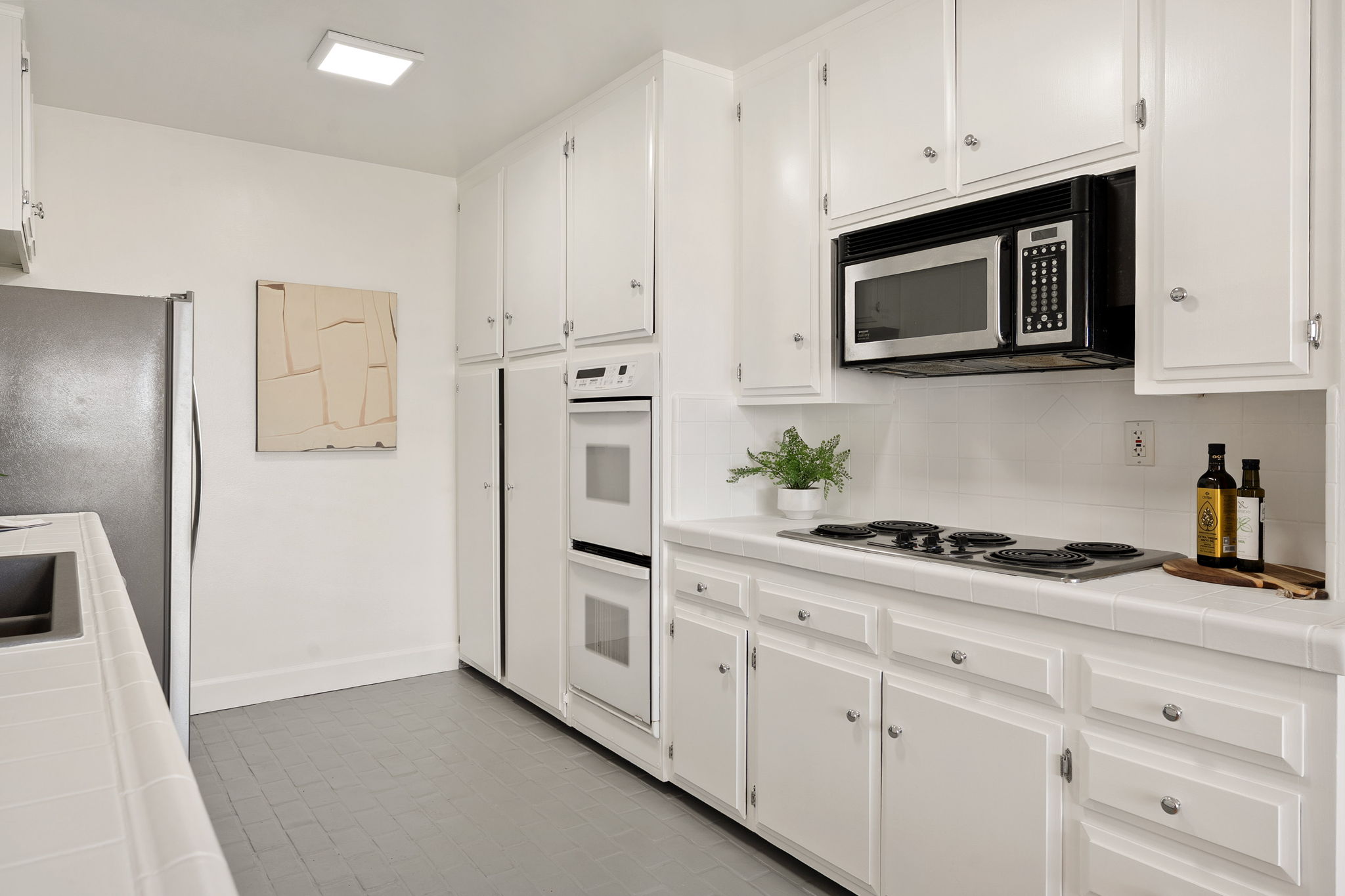 10725 Ohio Avenue PH2-19