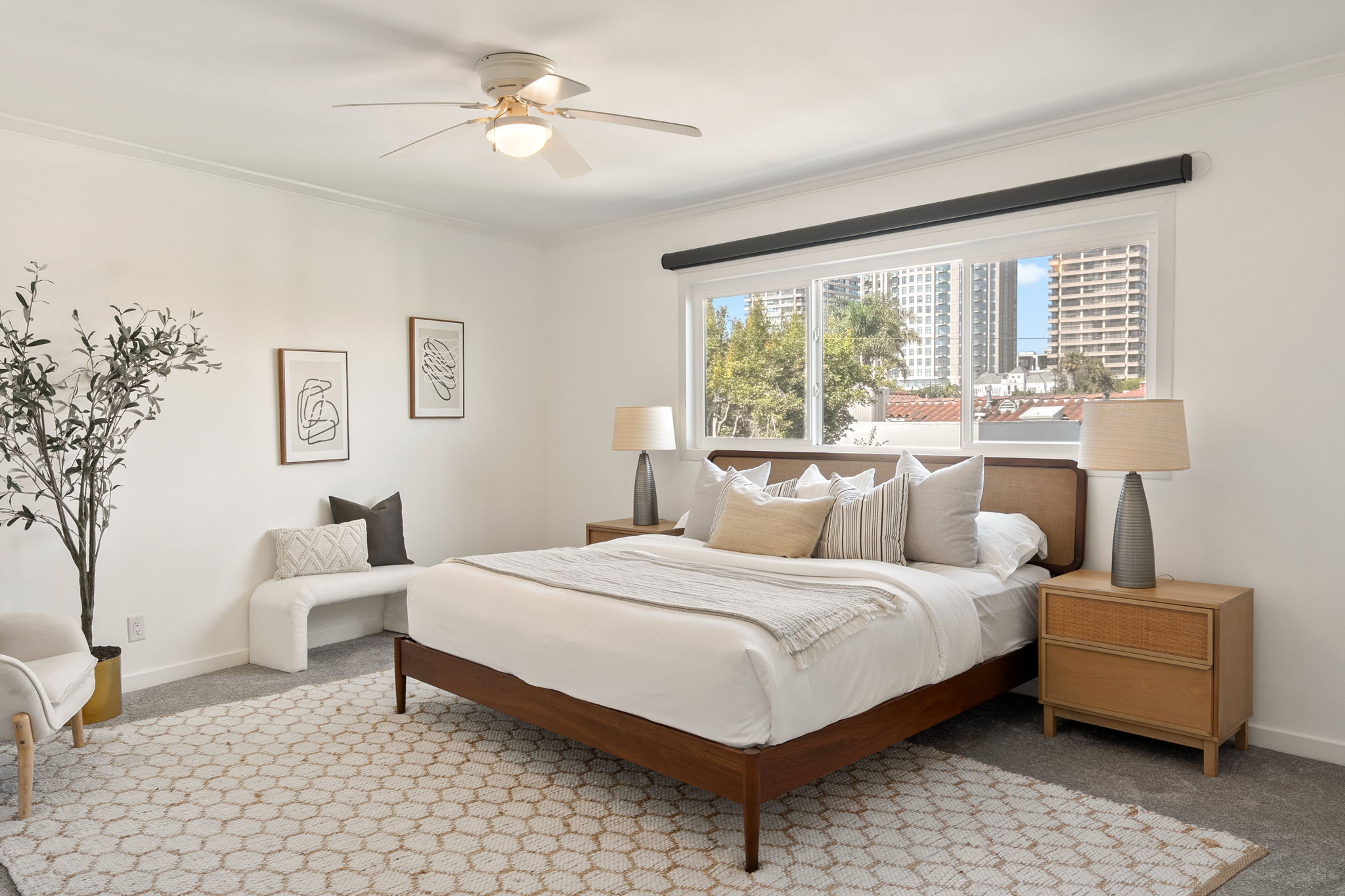 10725 Ohio Avenue PH2-24