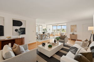 10725 Ohio Avenue PH2-5