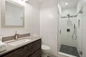 10725 Ohio Avenue PH2-34