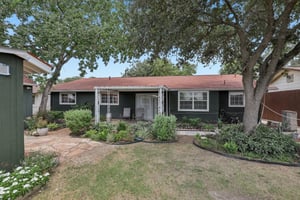Green Trail Dr-S0207-032.jpg