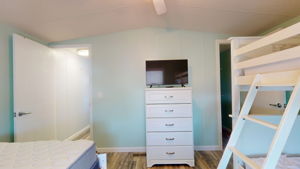  Photo 51
