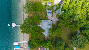  Photo 48