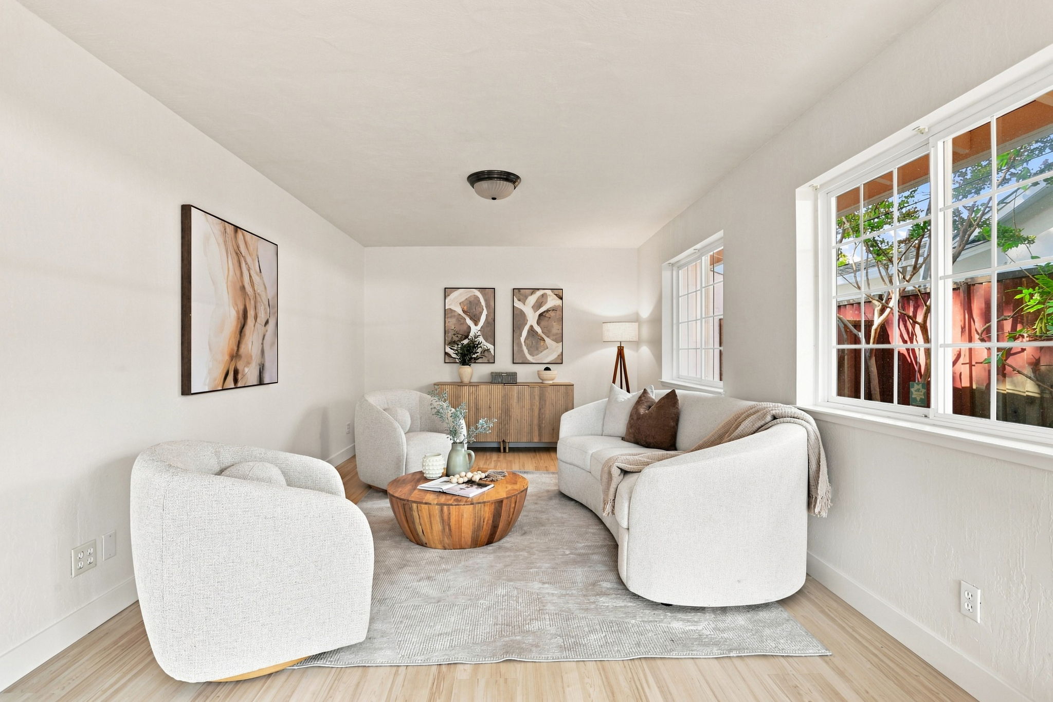 011_F8_1073 Enderby Way
