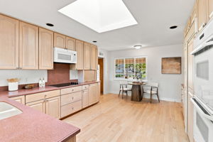 016_F8_1073 Enderby Way