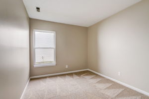 Cobblestone Dr-017
