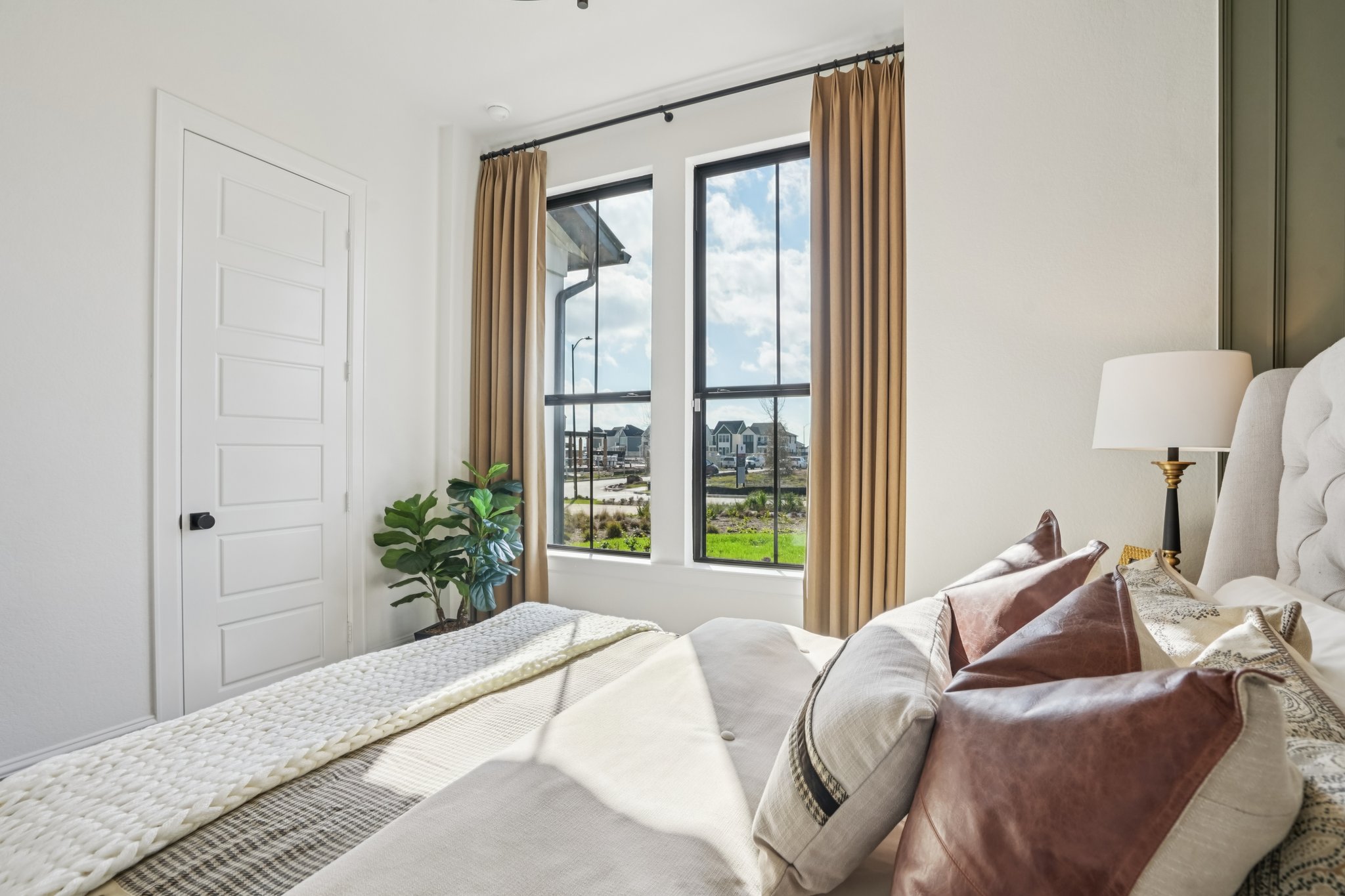 10731 foundation way-S1912-029.jpg