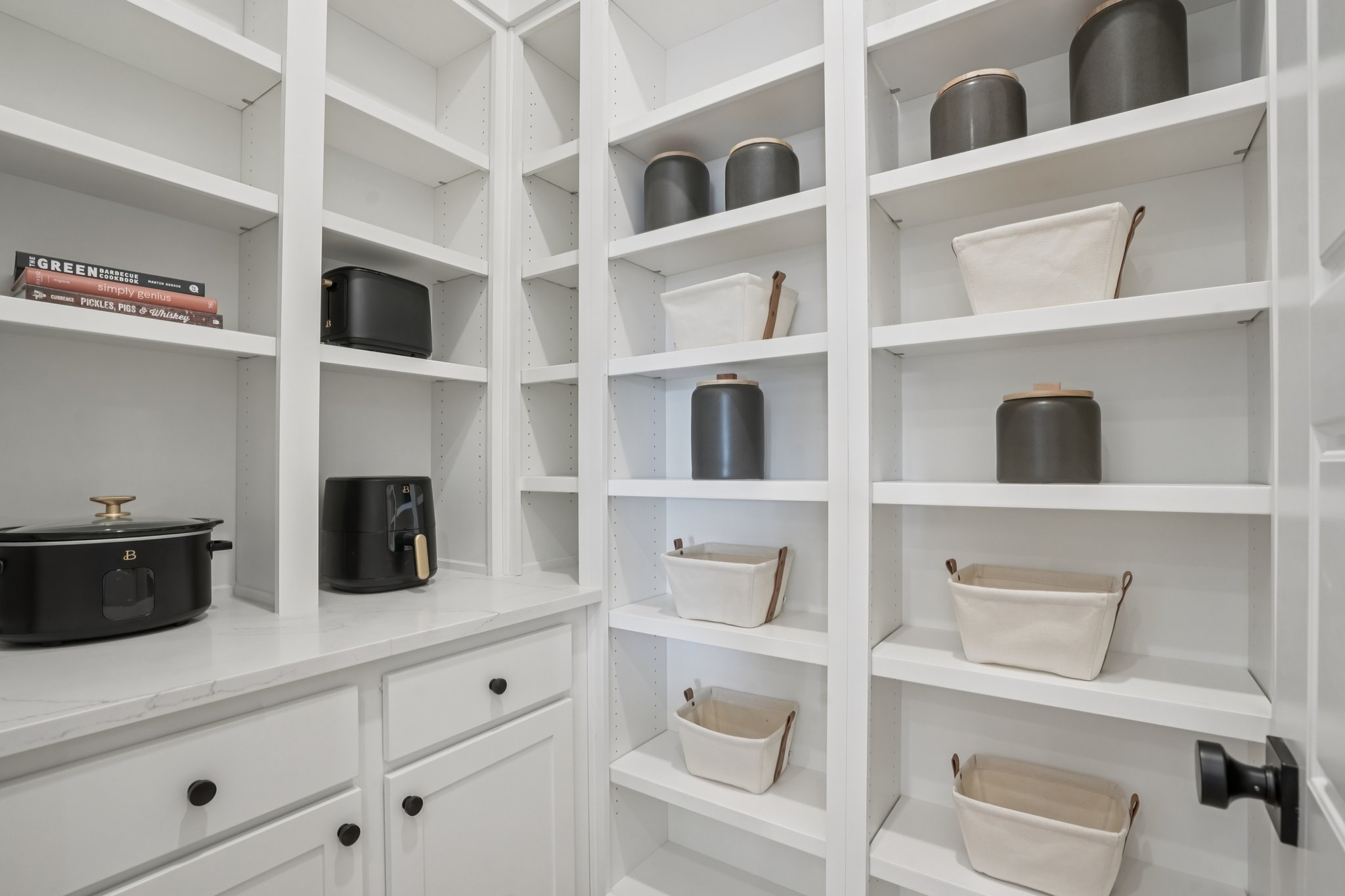 10731 foundation way-S1912-030.jpg