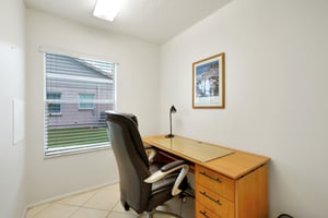 Buckfield Dr-S0707-042.jpg