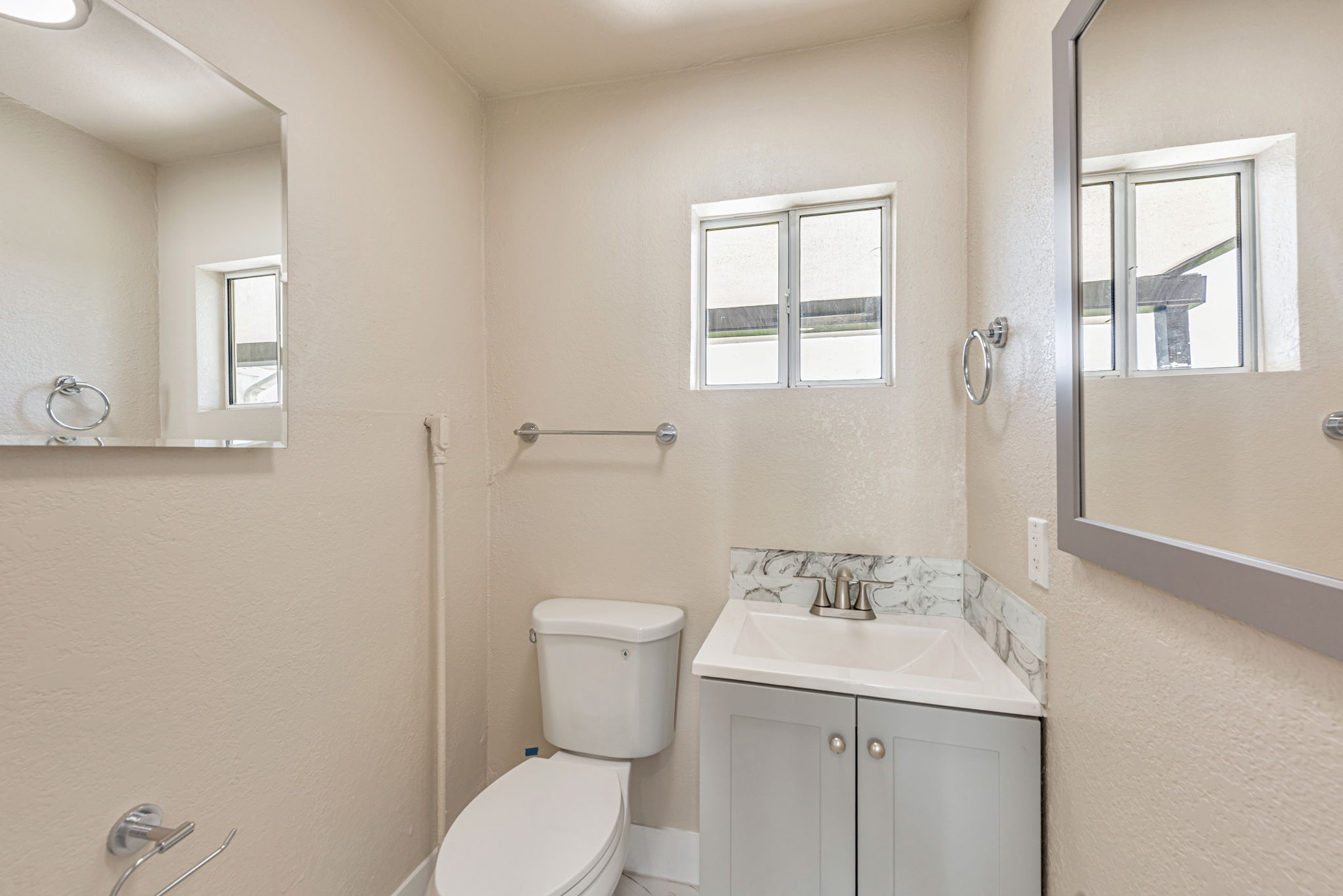 045_10745 Ridgeview