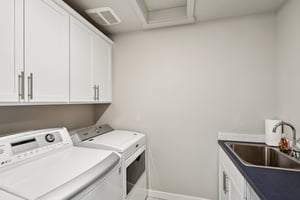Adams Ct-S0608-017.jpg