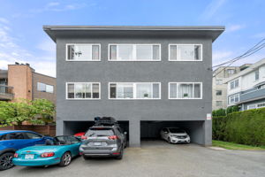  Photo 31