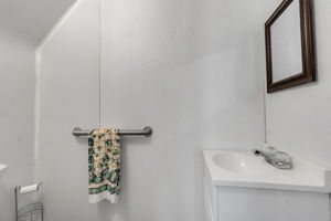  Photo 49