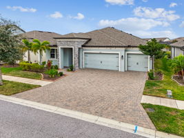 DJI_20251218115236_0295_D