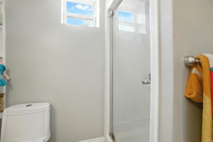  Photo 49