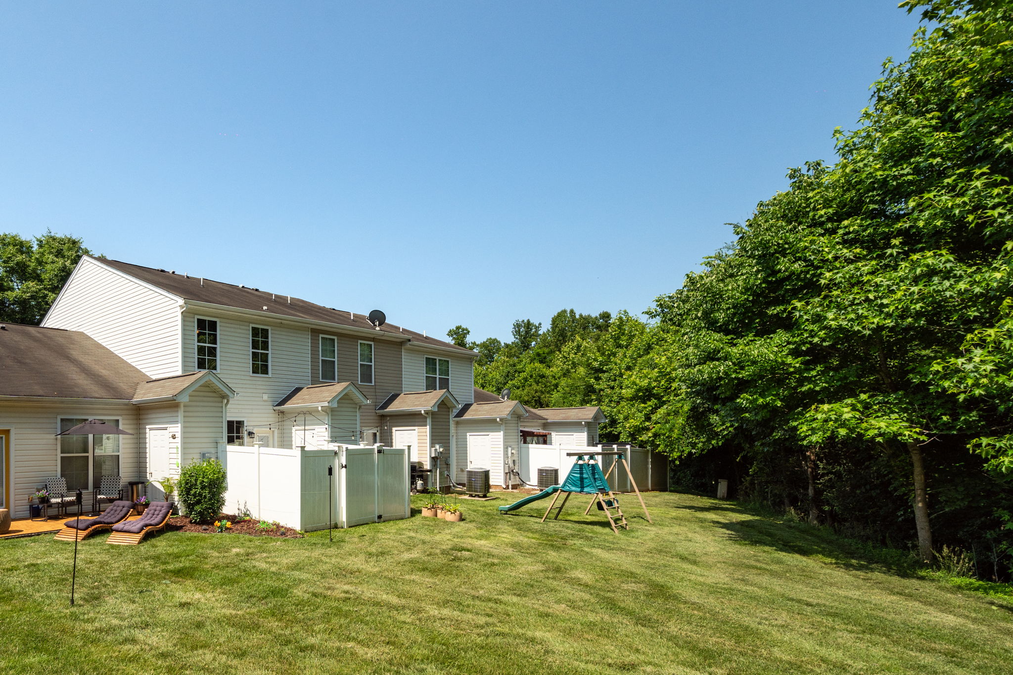 1076 Kelso Ln-28