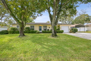 Welcome to 10762 Saddlebred Dr