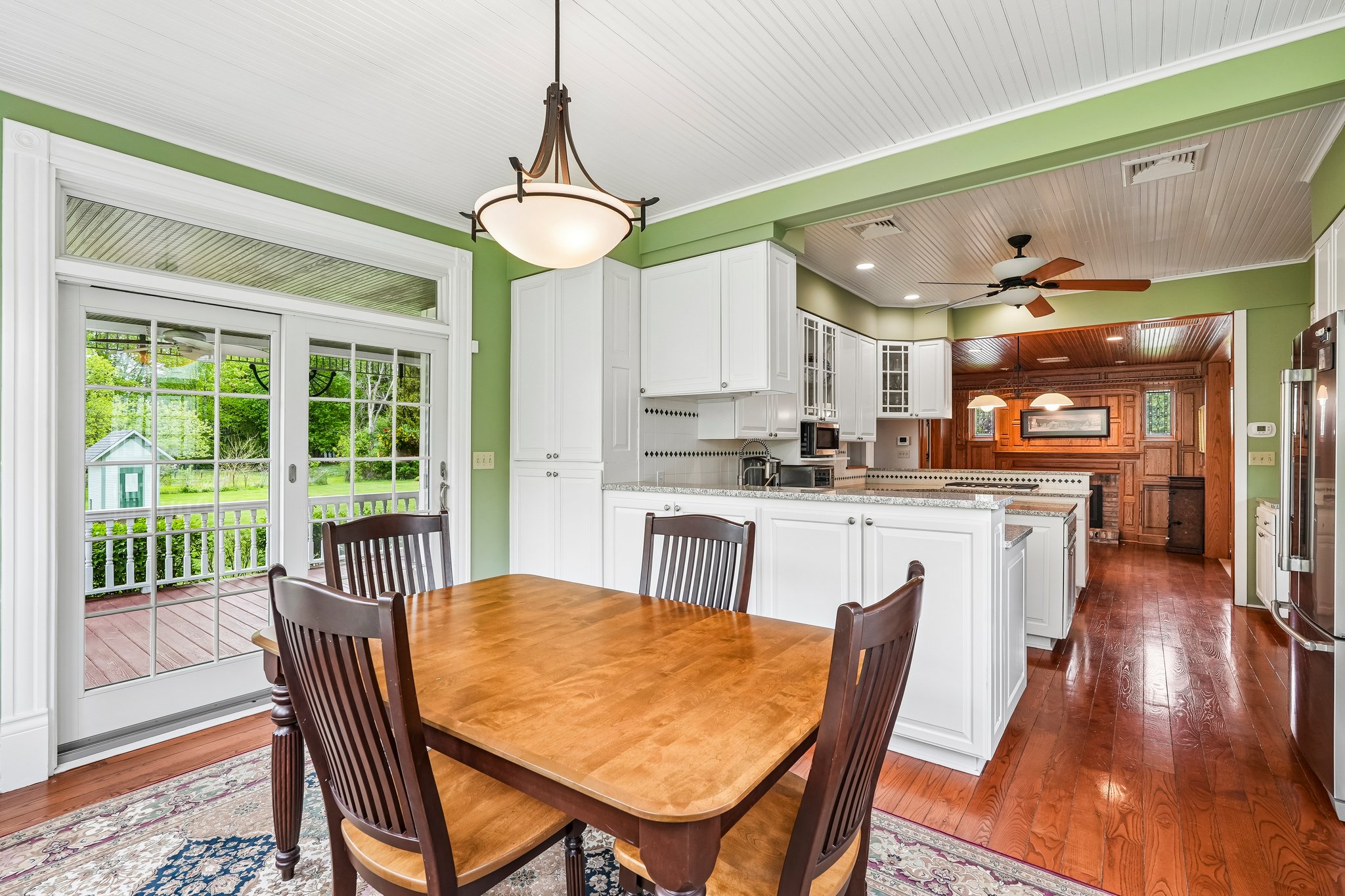 N Cedarburg Rd-S2205-027.jpg