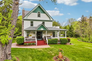 N Cedarburg Rd-S2205-002.jpg