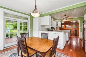 N Cedarburg Rd-S2205-027.jpg