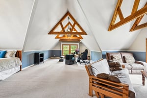 N Cedarburg Rd-S2205-033.jpg