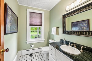 N Cedarburg Rd-S2205-050.jpg