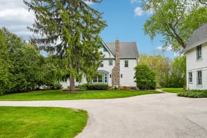 N Cedarburg Rd-S2205-059.jpg