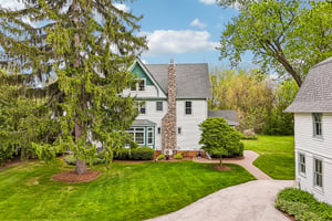 N Cedarburg Rd-S2205-066.jpg